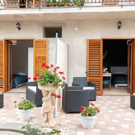 B&B La Piana Вико-Экуенсе Экстерьер фото